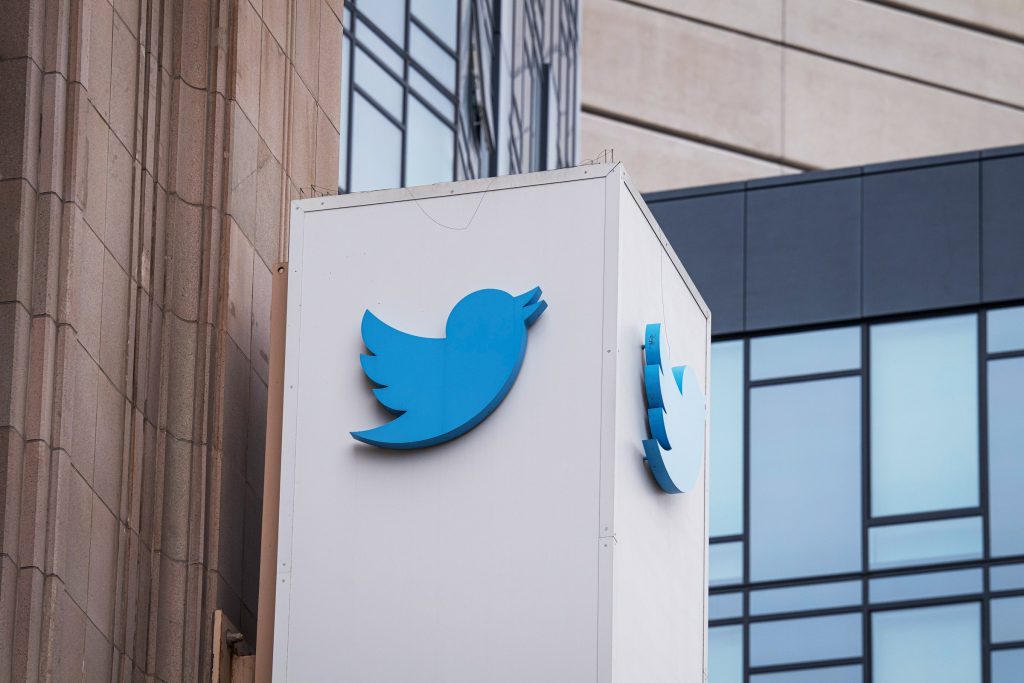 Twitter hits pause on verification requests